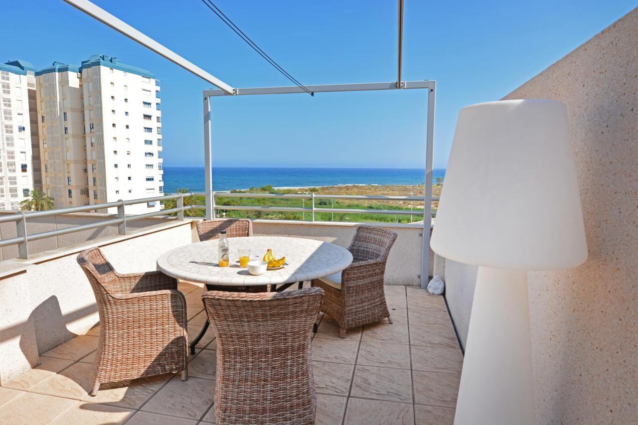Luxury Beachfront Penthouse By Nras エル・カンページョ エクステリア 写真