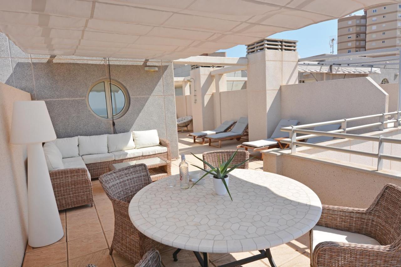 Luxury Beachfront Penthouse By Nras エル・カンページョ エクステリア 写真