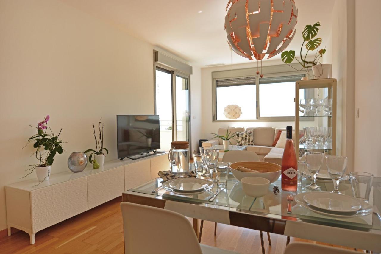 Luxury Beachfront Penthouse By Nras エル・カンページョ エクステリア 写真