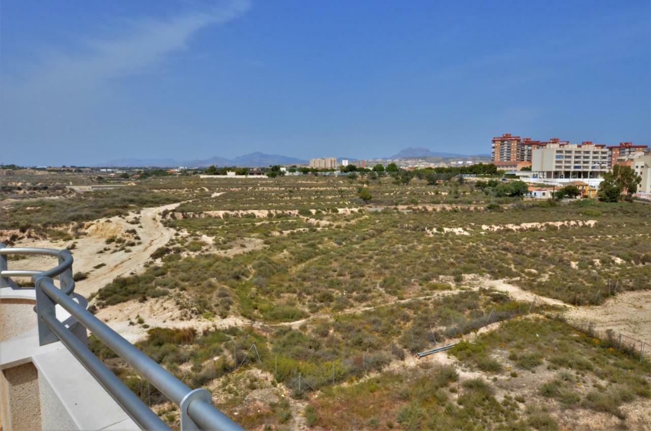 Luxury Beachfront Penthouse By Nras エル・カンページョ エクステリア 写真